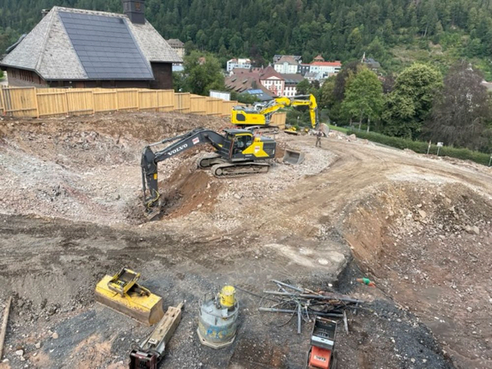 Spatenstich für den Neubau der Spor- und Mehrzweckhalle an der Fürstabt-Gerbert-Schule