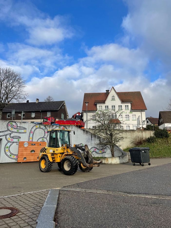 Spatenstich für den Neubau der Spor- und Mehrzweckhalle an der Fürstabt-Gerbert-Schule