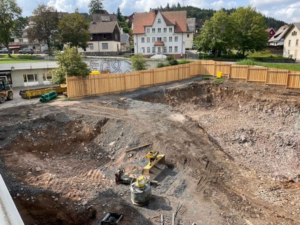 Spatenstich für den Neubau der Spor- und Mehrzweckhalle an der Fürstabt-Gerbert-Schule