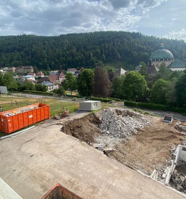 Spatenstich für den Neubau der Spor- und Mehrzweckhalle an der Fürstabt-Gerbert-Schule