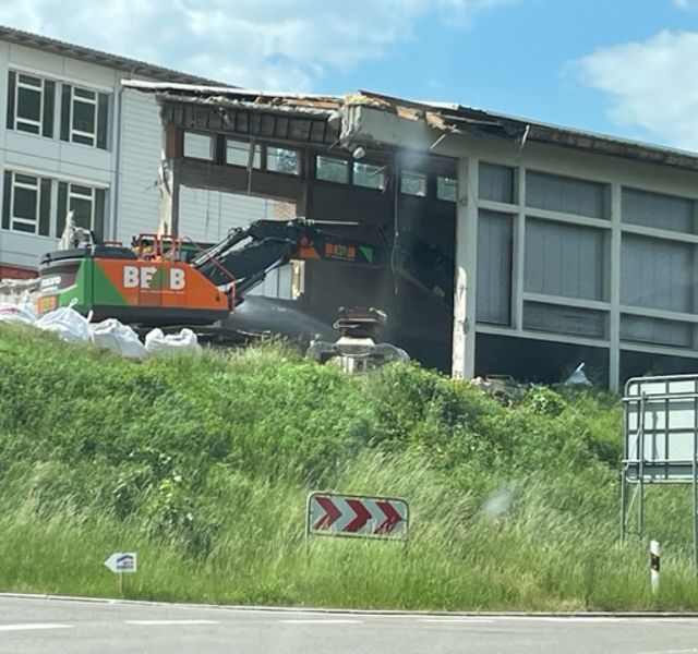 Spatenstich für den Neubau der Spor- und Mehrzweckhalle an der Fürstabt-Gerbert-Schule