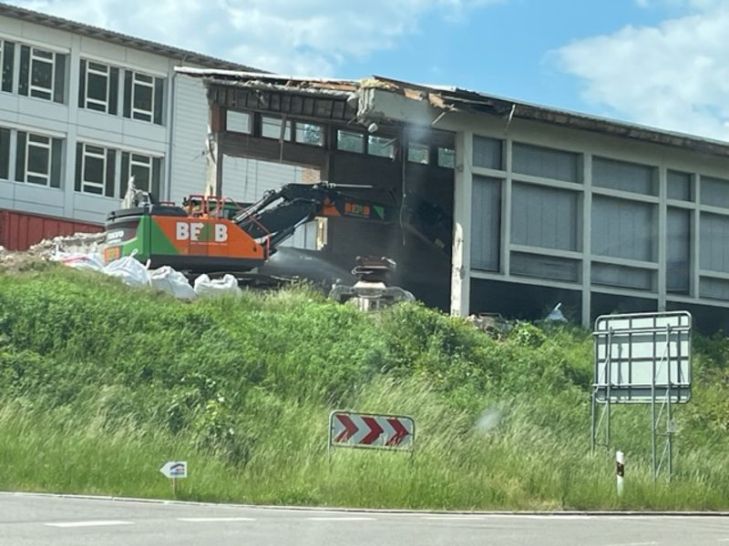 Spatenstich für den Neubau der Spor- und Mehrzweckhalle an der Fürstabt-Gerbert-Schule