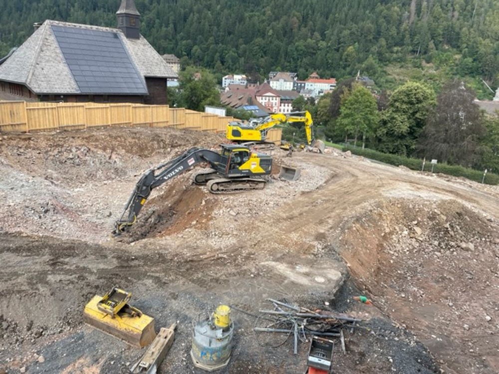 Spatenstich für den Neubau der Spor- und Mehrzweckhalle an der Fürstabt-Gerbert-Schule