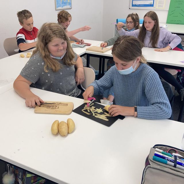 Kartoffelernte - Fürstabt-Gerbert-Schule