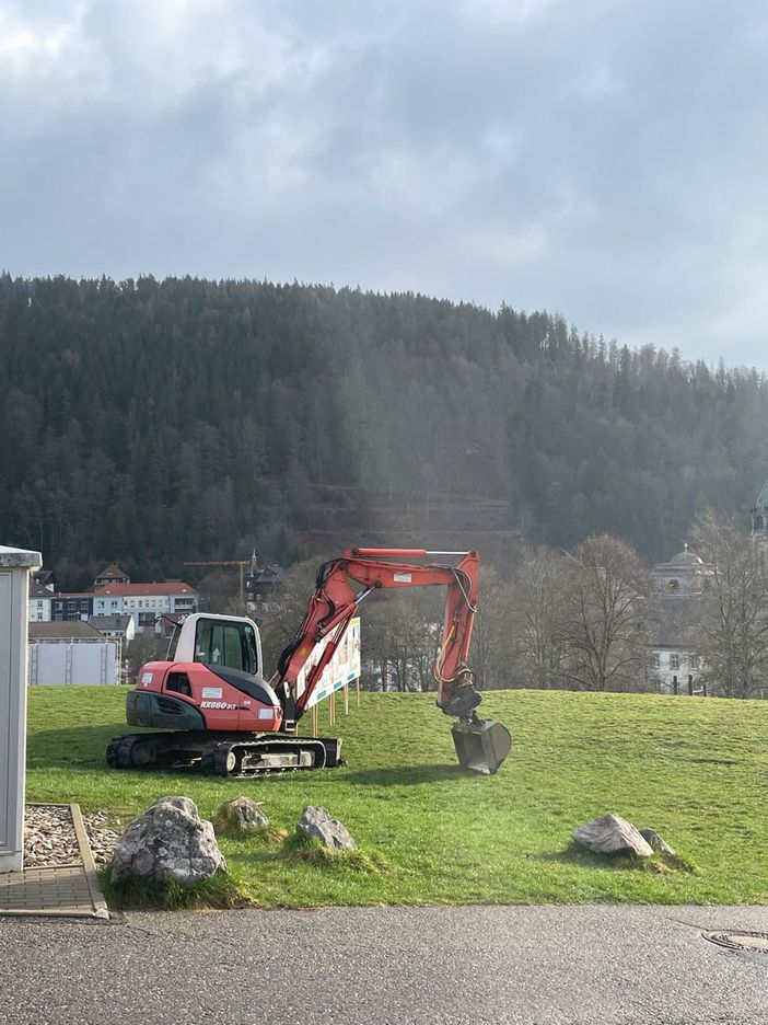 Spatenstich für den Neubau der Spor- und Mehrzweckhalle an der Fürstabt-Gerbert-Schule