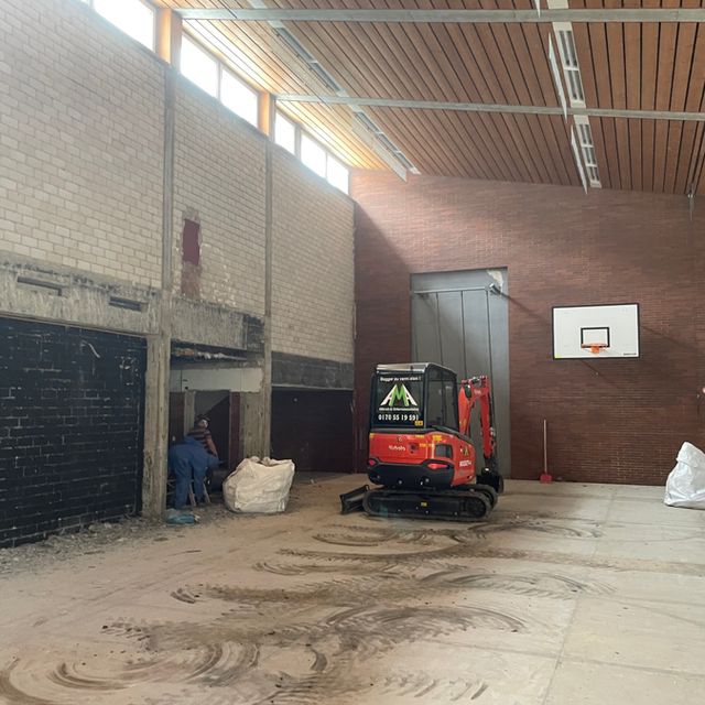 Spatenstich für den Neubau der Spor- und Mehrzweckhalle an der Fürstabt-Gerbert-Schule
