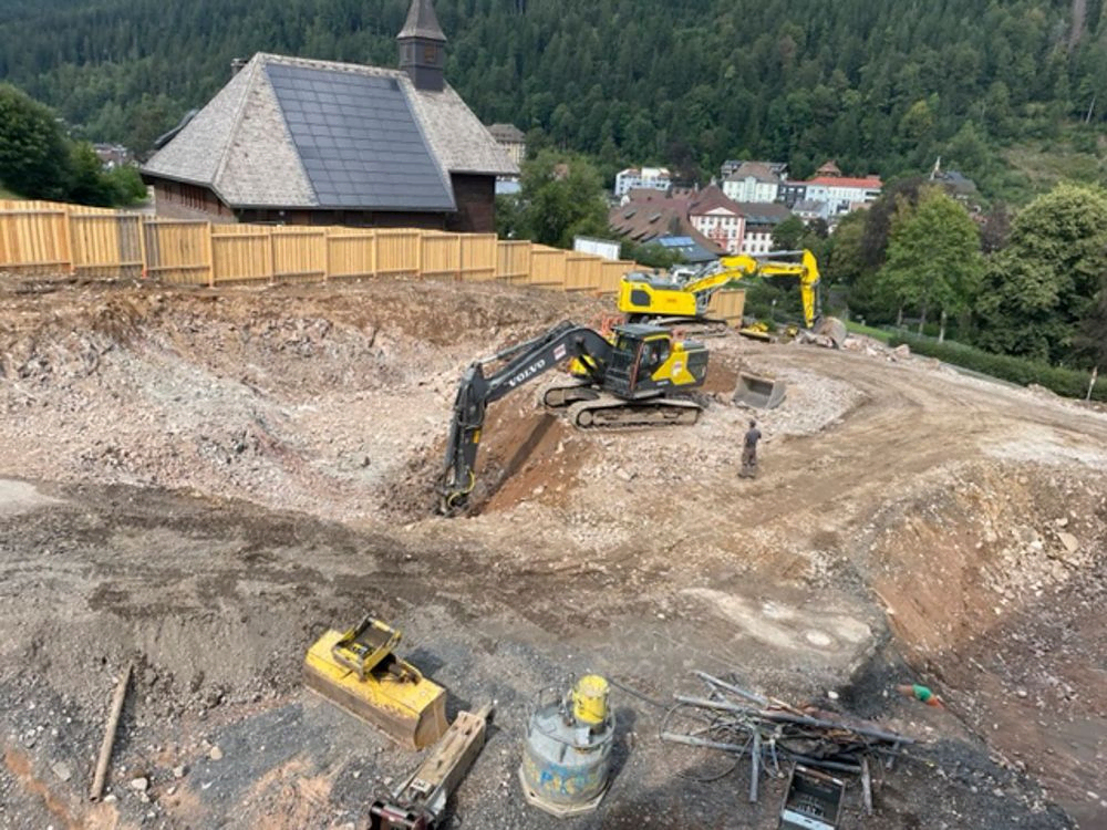 Spatenstich für den Neubau der Spor- und Mehrzweckhalle an der Fürstabt-Gerbert-Schule